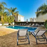 فيلة Paralia Spacious 4bdr بروتاراس