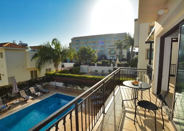 Paralia Spacious 4bdr * Πρωταράς