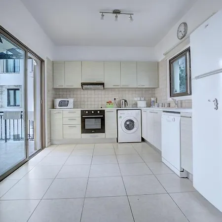 Villa Villa Protaras Paralia, Spacious 4Bdr Central Protaras Villa, Close To Fig Tree Bay Beach *