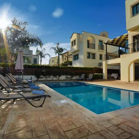 Villa Villa Protaras Paralia, Spacious 4Bdr Central Protaras Villa, Close To Fig Tree Bay Beach *