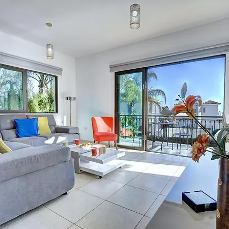 Villa Villa Protaras Paralia, Spacious 4Bdr Central Protaras Villa, Close To Fig Tree Bay Beach *